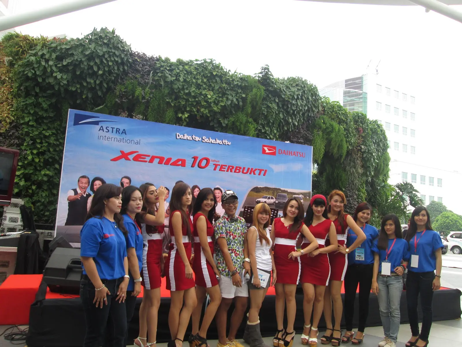 Display mobil Daihatsu dalam acara Daihatsu Show