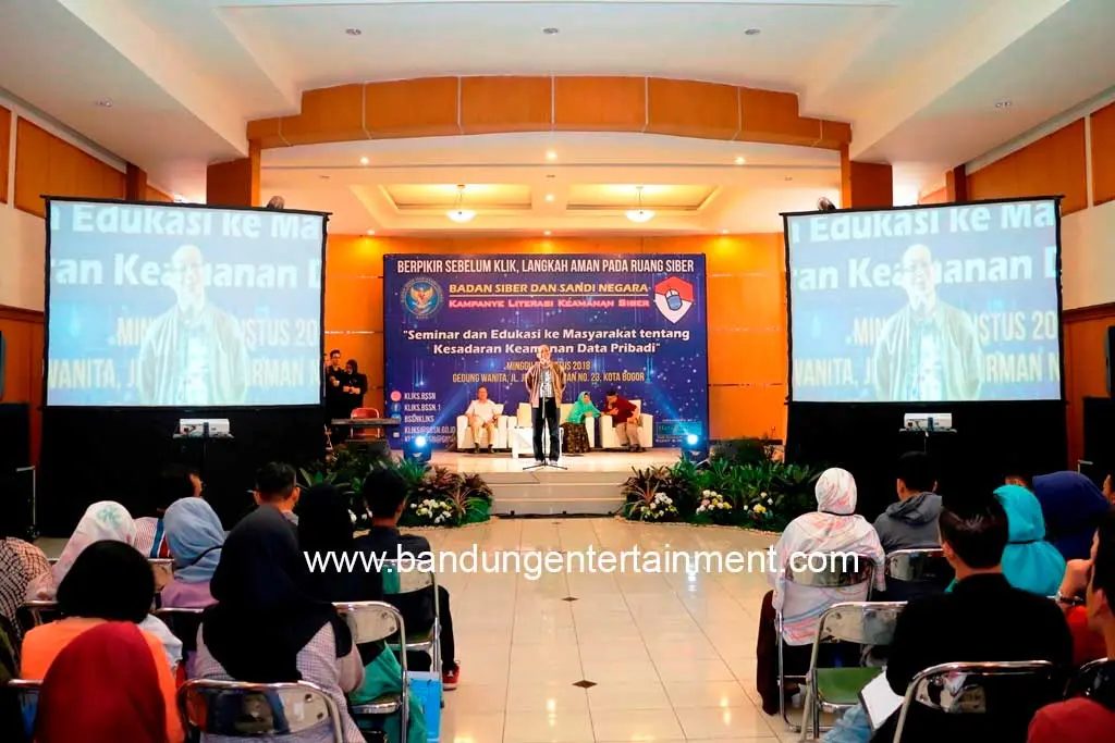 seminar edukasi keamanan data pribadi di bogor
